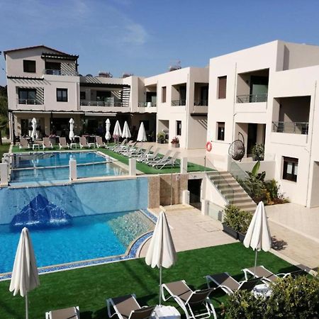 Carisa Suites And Apartments Maleme  Bagian luar foto