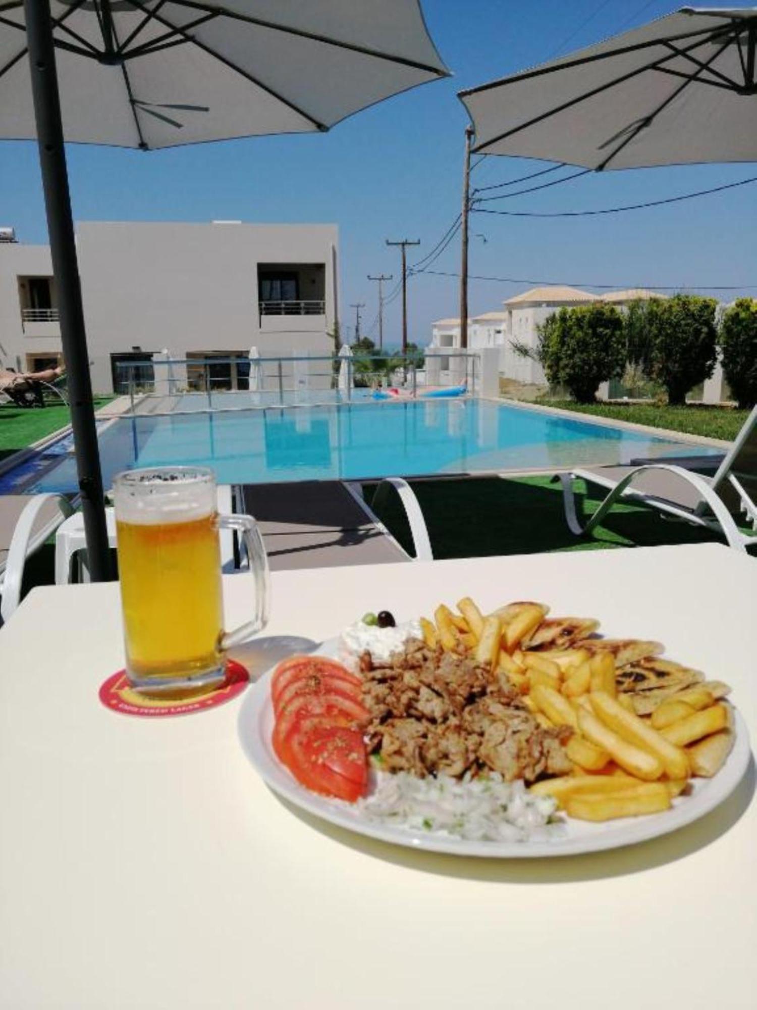 Carisa Suites And Apartments Maleme  Bagian luar foto